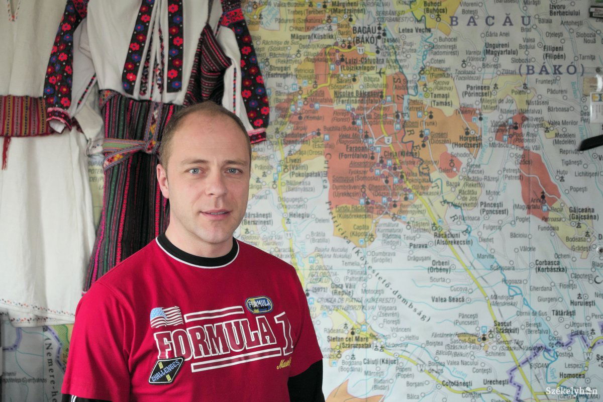 Márton Attila, az RMPSZ csángómagyar oktatási programjának vezetője &bullet;  Fotó: Veres Nándor