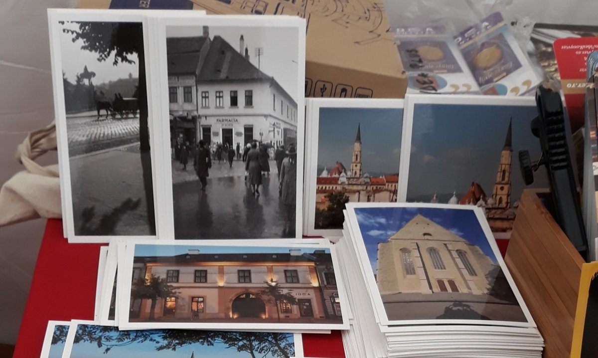 Kolozsvári helyszíneket idéznek az Exit Kiadó képeslapjai &bullet;  Fotó: Nánó Csaba