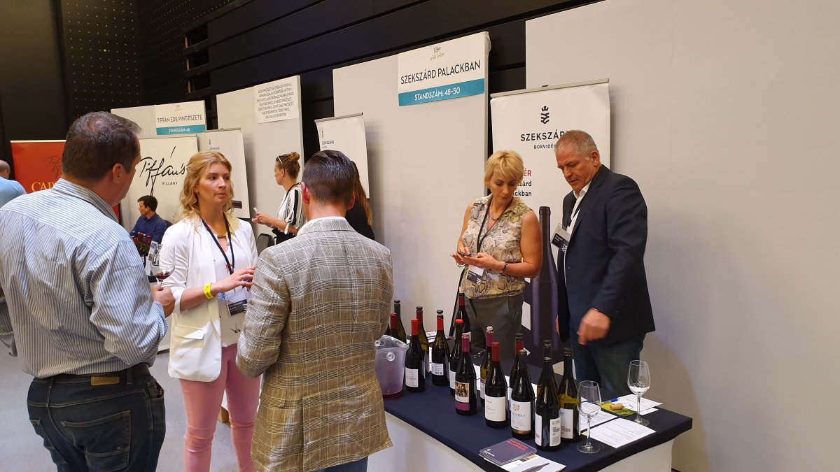 A szekszárdi bikavérek borászai megbizható tételeket kínálnak &bullet;  Fotó: Dorozsmai Endre