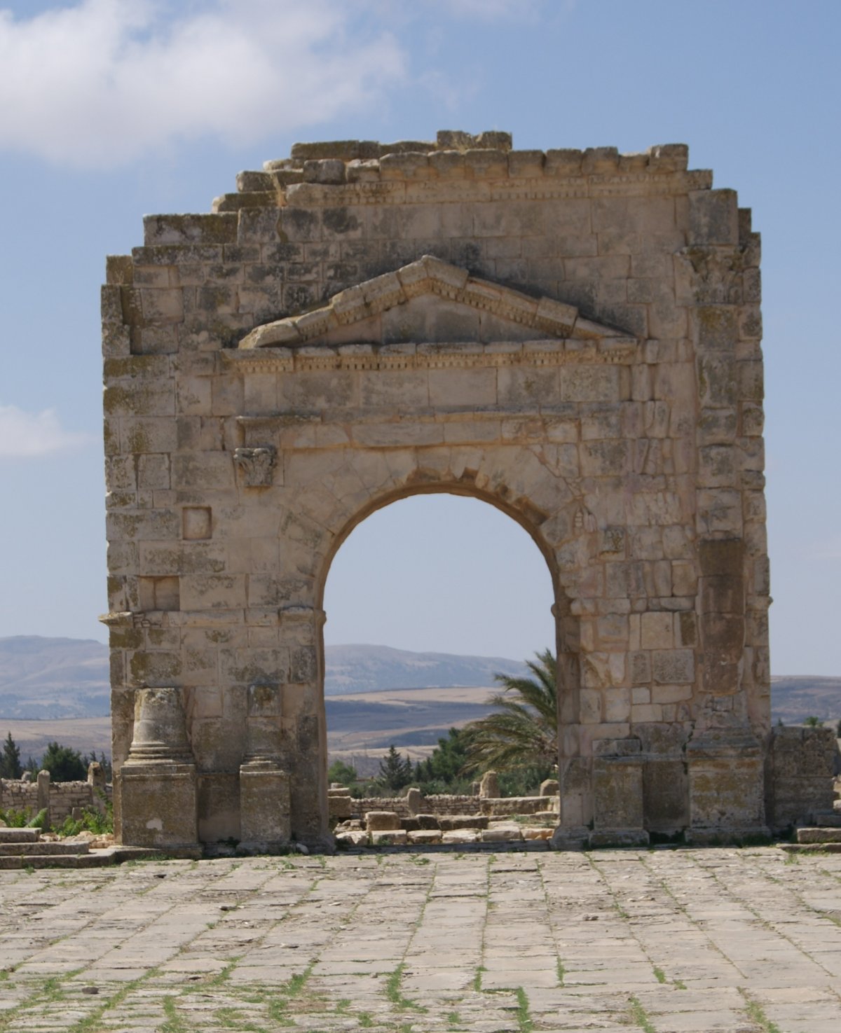 Traianus diadalíve. Maktár a római időszakban élte virágkorát &bullet;  Fotó: Csermák Zoltán