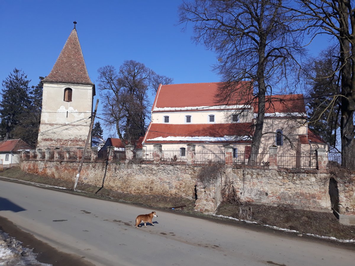 Az evangélikus templom istentiszteleteire évekig egyedül a lelkész volt „hivatalos” &bullet;  Fotó: Szucher Ervin