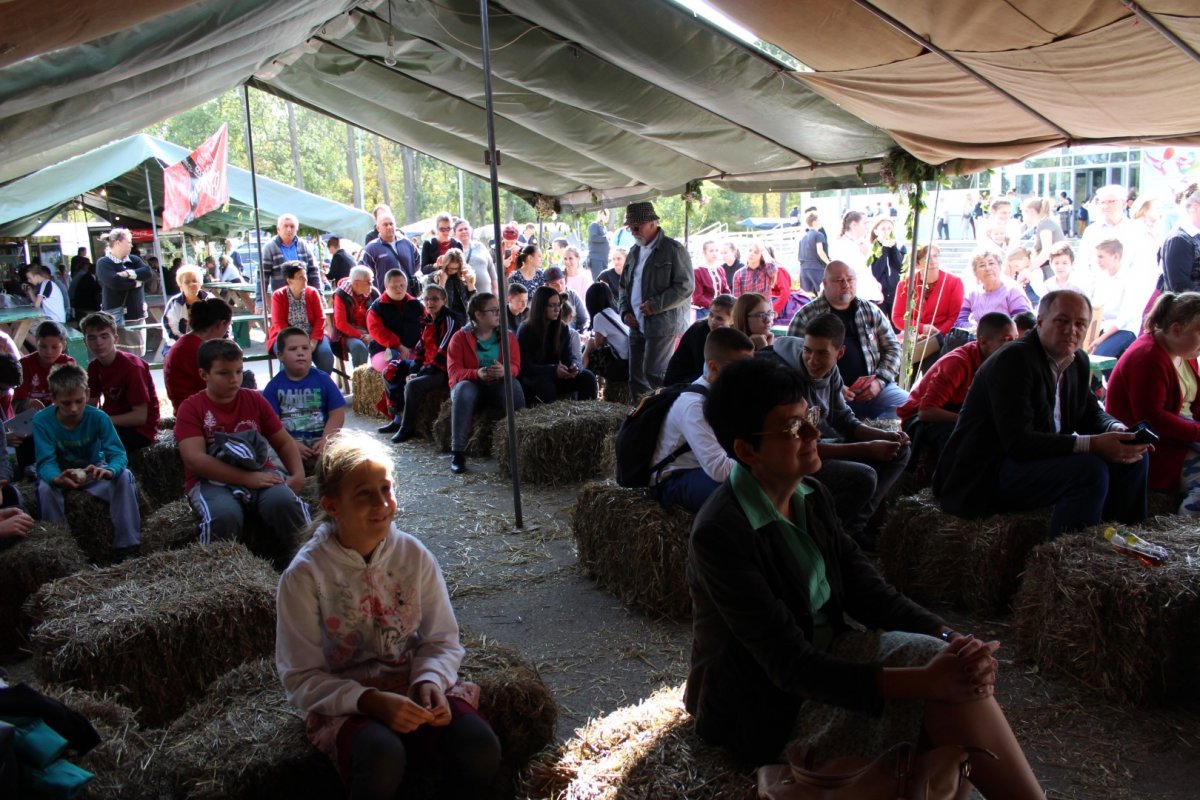 Harmadik alkalommal rendezik meg Zentán a délvidéki magyarság egyik legrangosabb ünnepét &bullet;  Fotó: Hagyományok Háza