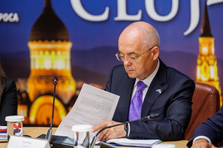 Emil Boc a körgyűrűbotrányról: a szerződésbontás felé haladunk, de meglesz a terelőút