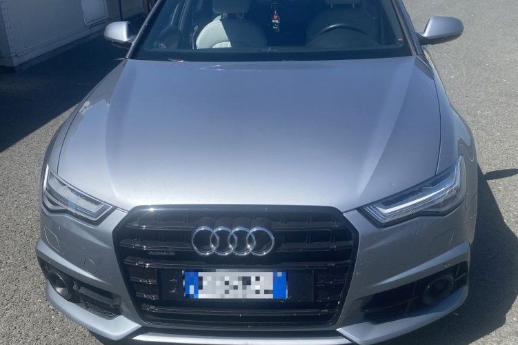 Lopott autókkal tértek haza Nyugat-Európából, a magyar-román határon buktak le