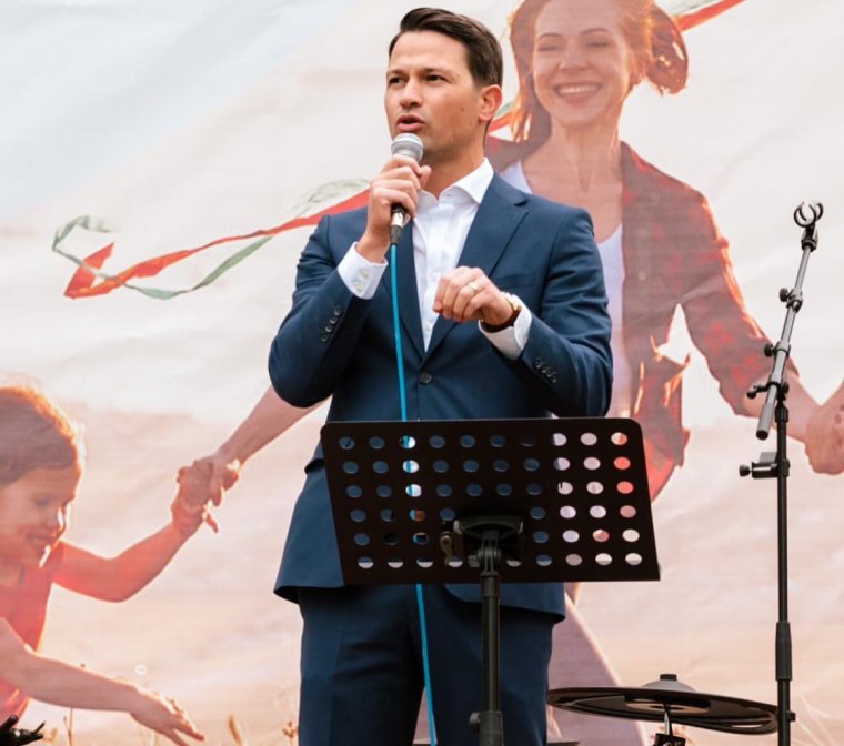 Liberális képviselő: Marcel Ciolacu kettős játékot űz