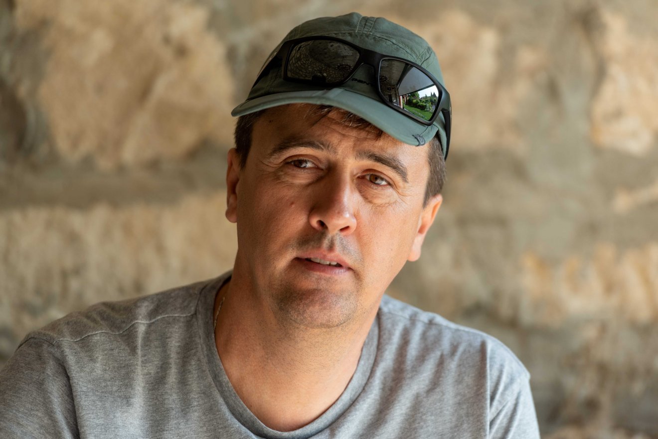 Barta Szallós Levente a családi hagyományt élteti tovább modern formában •  Fotó: Kiss Gábor