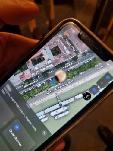 A Lokátor-hálózat alkalmazása lehetővé teszi, hogy rövid idő alatt ráakadjunk az eltűnt telefonra •  Fotó: Police.hu