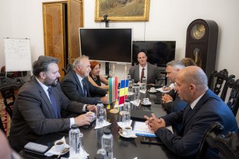 Nagy István agrárminiszter Bukarestben egyeztetett az Ukrajnából érkező gabona behozatali tilalmának meghosszabbításáról