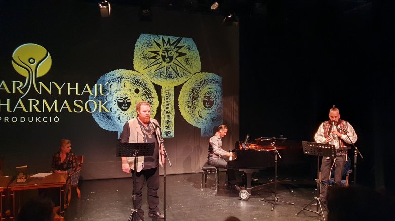 A folkopera három kulcsdalát Molnár Levente, Vadkerti Imre és Szemerédi Bernadett adta elő •  Fotó: Borbély Zsolt Attila