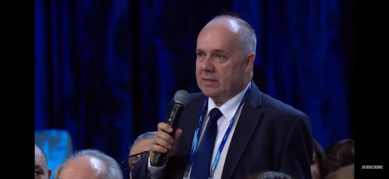 Stier Gábor a moszkvai találkozón személyesen is feltett kérdéseket Vlagyimir Putyin orosz elnöknek 