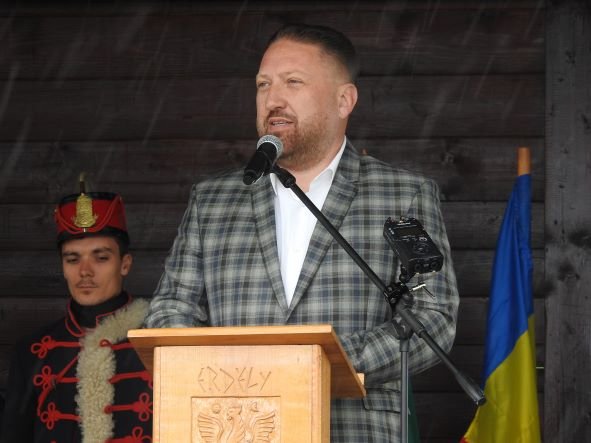 Kinevezték végre Maros megye magyar prefektusát