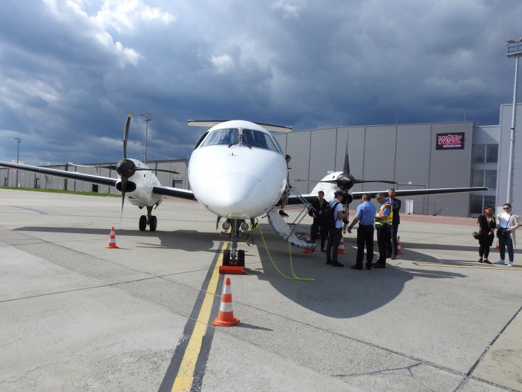 Legnagyobb veszély a légörvény lehet – hogyan lesz valakiből légiutas-kísérő?