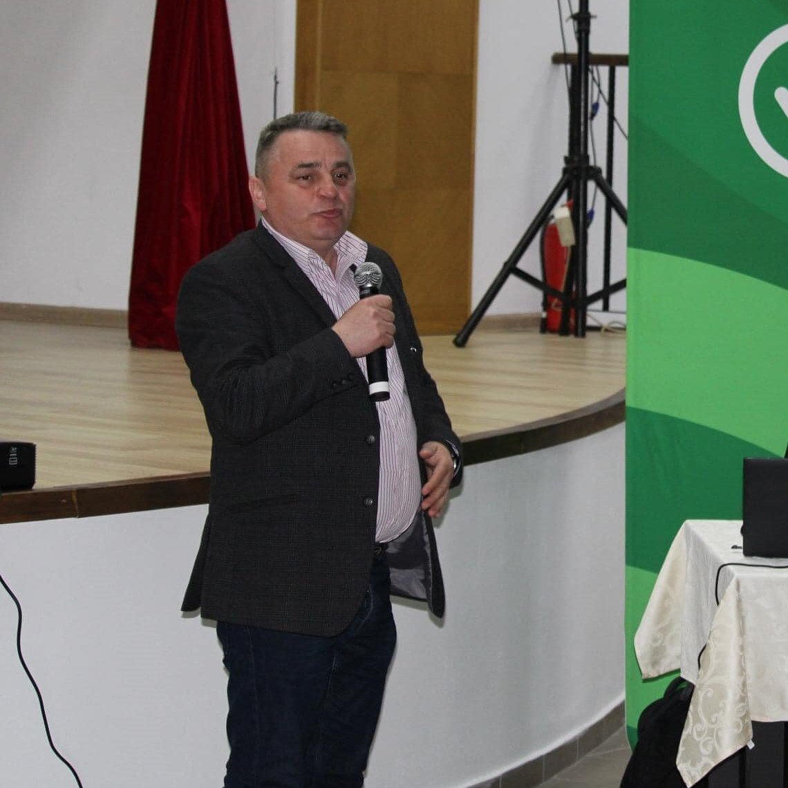 Dari Tamás prefektus az ipar dinamikus fejlesztésében bízik •  Fotó: Facebook/Dari Tamás