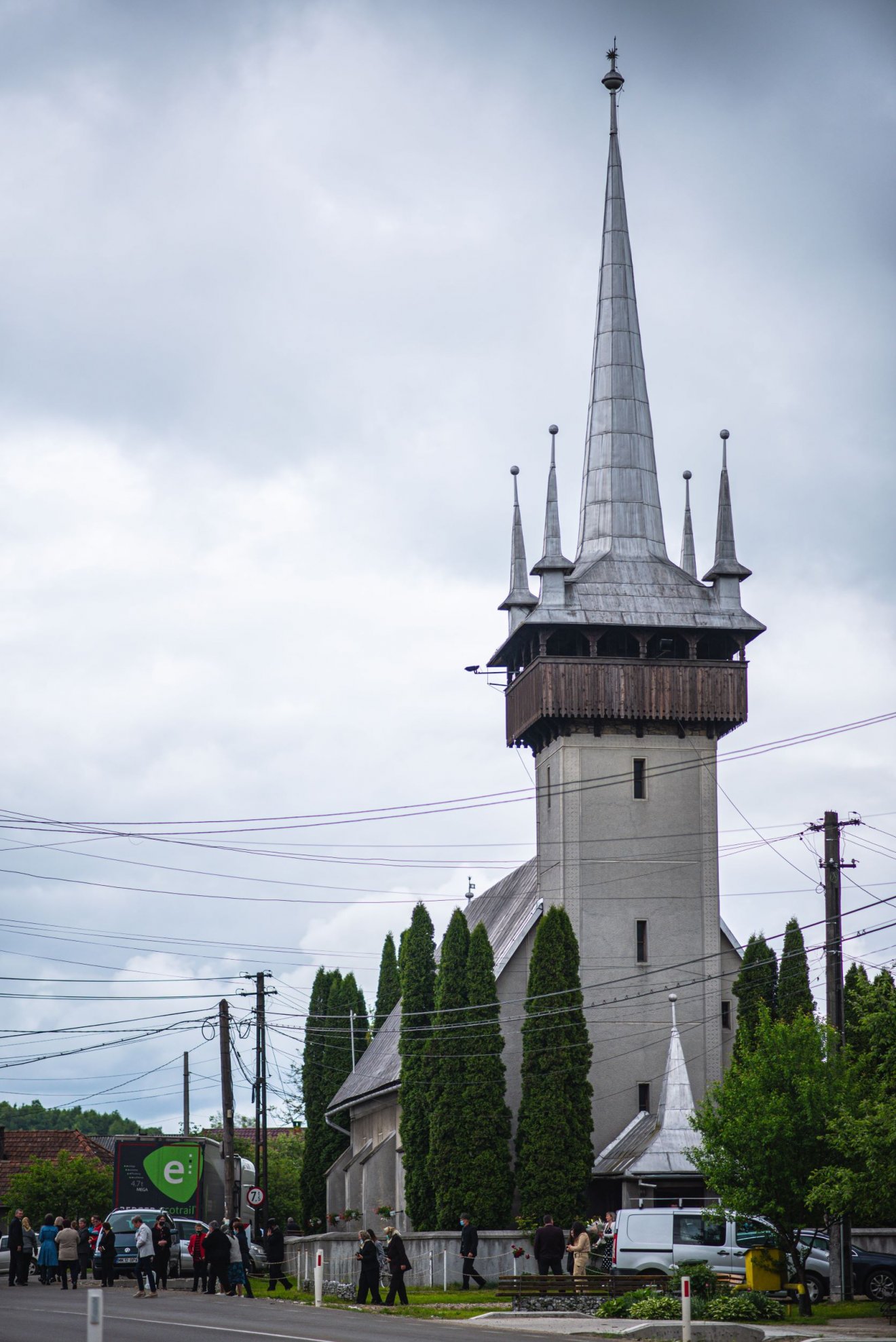 Domokos ékszere, a faerkélyes, négy fiatornyos református templom •  Fotó: Kohán Félix Norbert