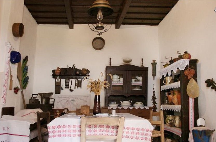 Érkörtvélyesi tájház tisztaszobája. Itt került sor minden fontosabb családi eseményre • Fotó: Sütő Éva