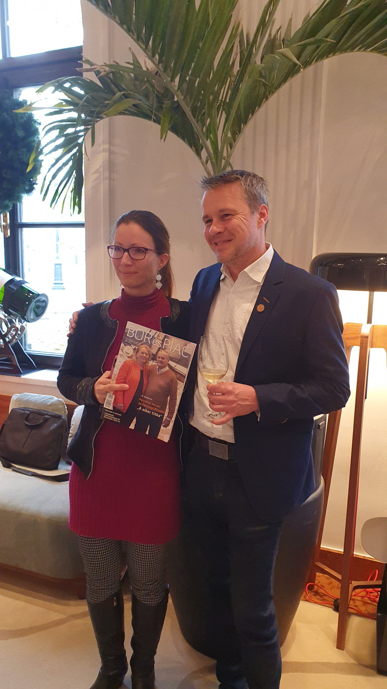 Figula Mihály, az Év Bortermelője Bozzai Zsófi ával, a Bor és Piacmagazin főszerkesztőjével •  Fotó: Borbély Zsolt Attila