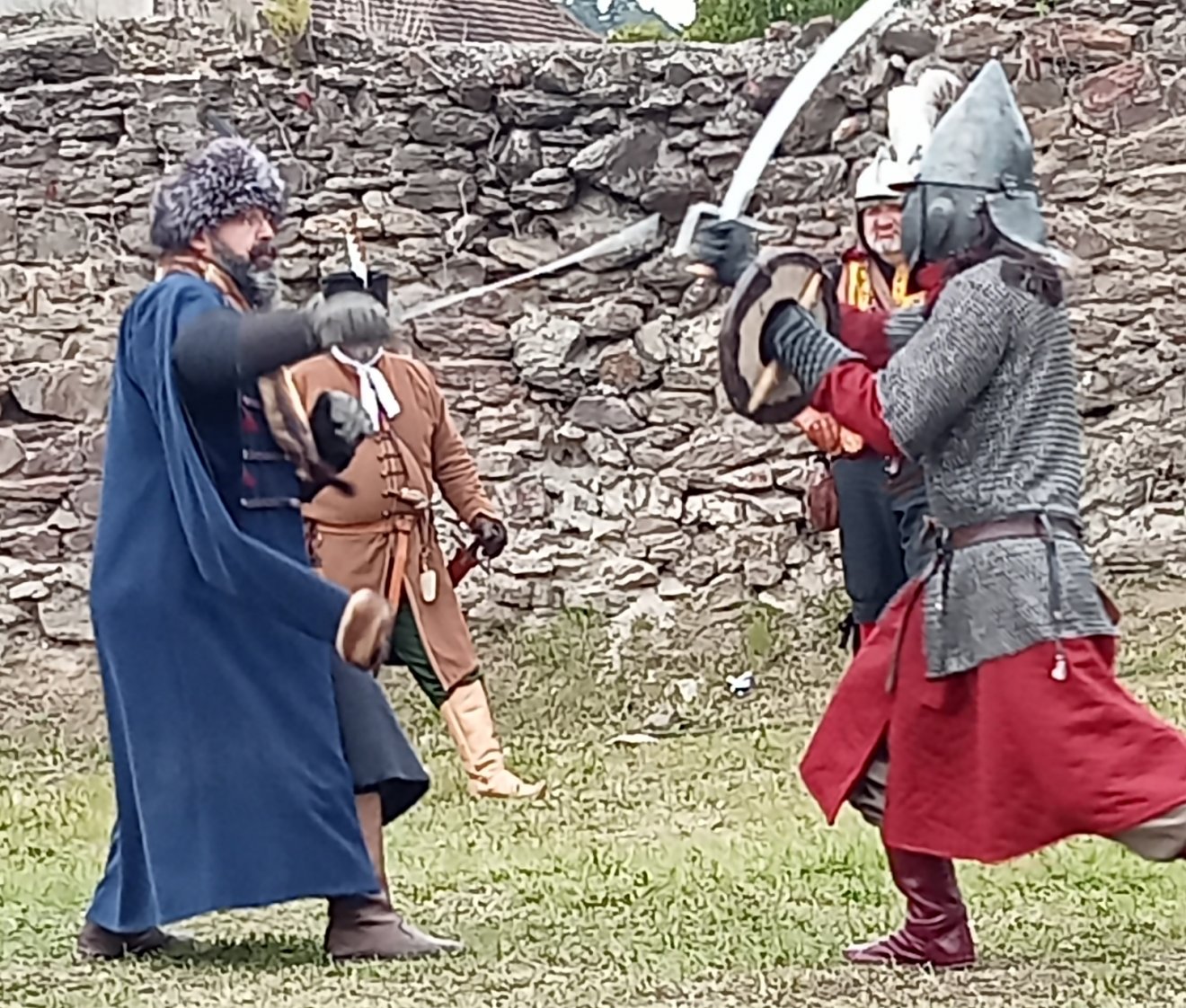 A nézők ámultak, hogy mennyire életszerűre sikeredett a harc • Fotó: Nánó Csaba