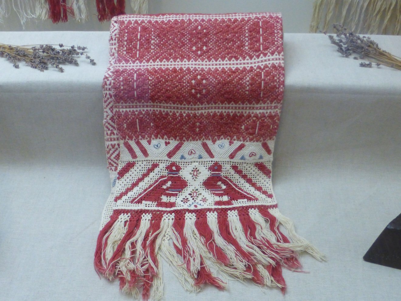 Hetési szőttes a Lendvai Galéria és Múzeumban •  Fotó: Csermák Judit