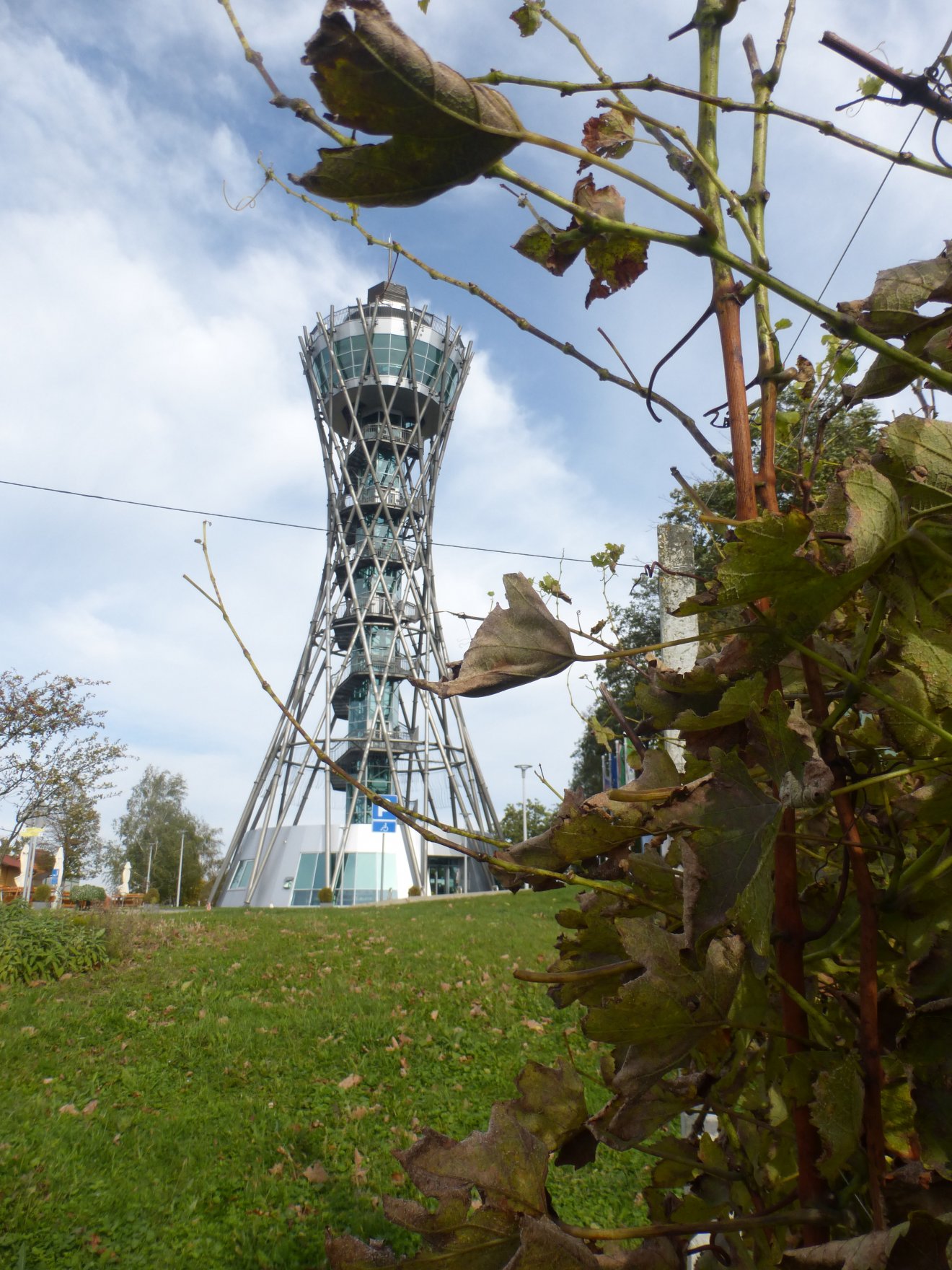 A 304 méter magas Vinárium kilátó •  Fotó: Csermák Judit