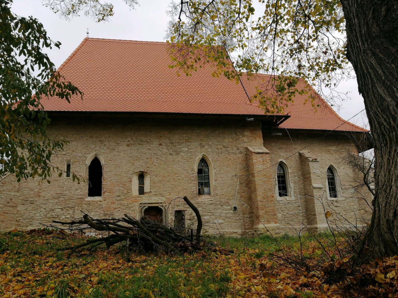 A magyarfülpösi református templom •  Fotó: Hagyományok Háza