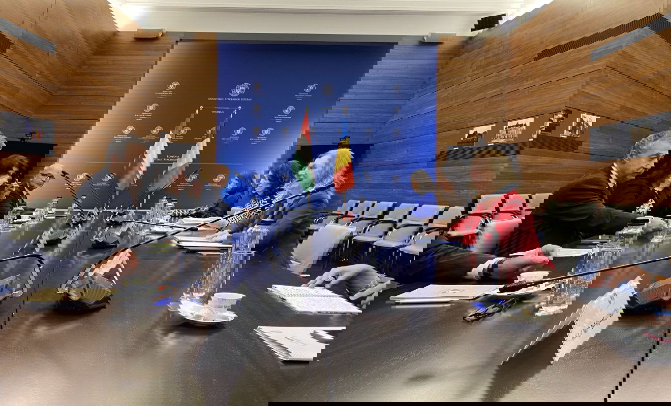 A vegyes bizottság tanácskozása a bukaresti külügyminisztériumban •  Fotó: MAE/Román Külügyminisztérium