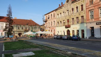 Az aradi Szabadság tér gasztronómiai kínálata