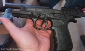 Egy kamionnyi pisztolyt akartak illegálisan Ukrajnába csempészni Románián keresztül