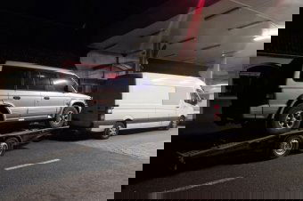 Túlsúlyos romániai jármű sofőrjére róttak tetemes bírságot a magyar határőrök