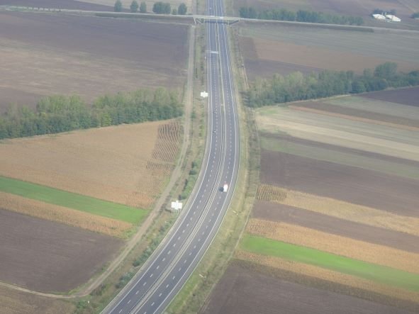 Senki sem jelentkezett a Háromszéken is áthaladó Brassó-Bákó autópálya megtervezésére, felfüggesztették a tendert