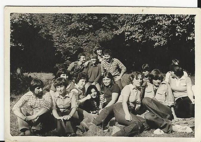 Buciumi együttlét. A magyar diákok egyik 1989 előtti találkozója •  Fotó: Vakpali Facebook-csoport