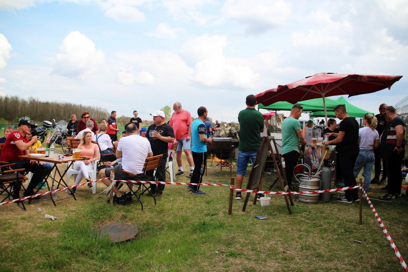 Az idei érmihályfalvi majális két év kimaradás után • Fotó: Sütő Éva