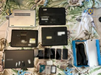 Olcsó áram ígéretével vertek át internetes csalók egy felsőbányai asszonyt