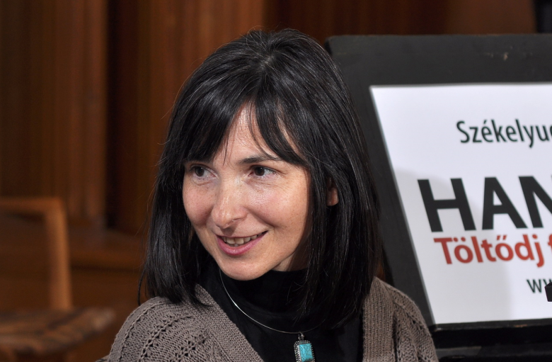 Dr. Konrád Zsuzsa pszichiáter: a pszichodráma csoport működése ráhangolódik a személyiségére •  Fotó: Nemes Attila