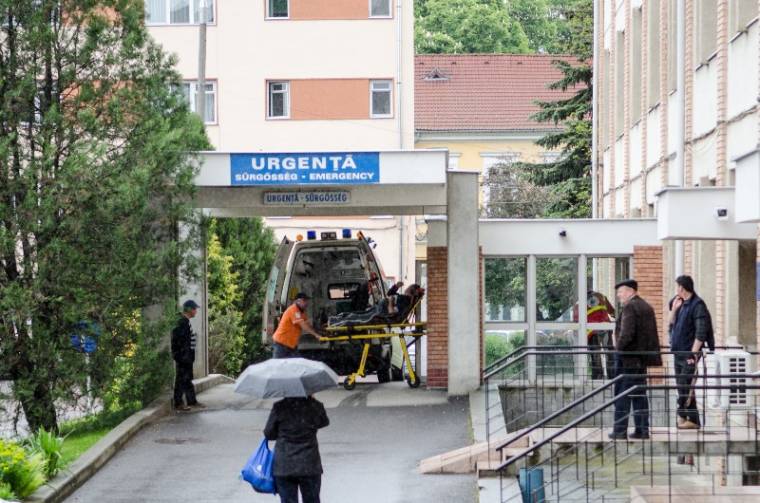 Fölöslegesen terhelik és lassítják a sürgősségi osztályokat a páciensek