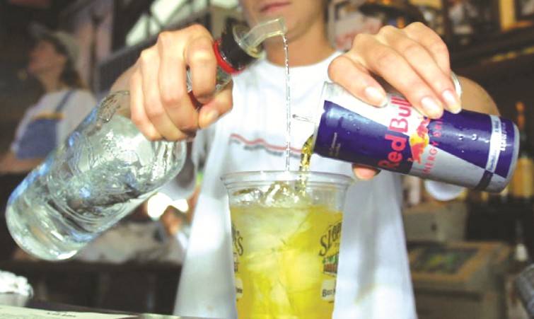 Az energiaital-fogyasztás lopakodó veszélyei