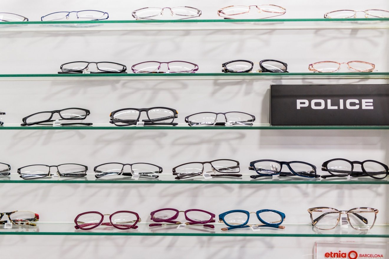 &bullet;  Fotó: Premium Vision Optika