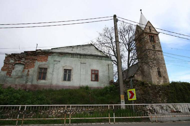 Vérnyomok között, csatazajban