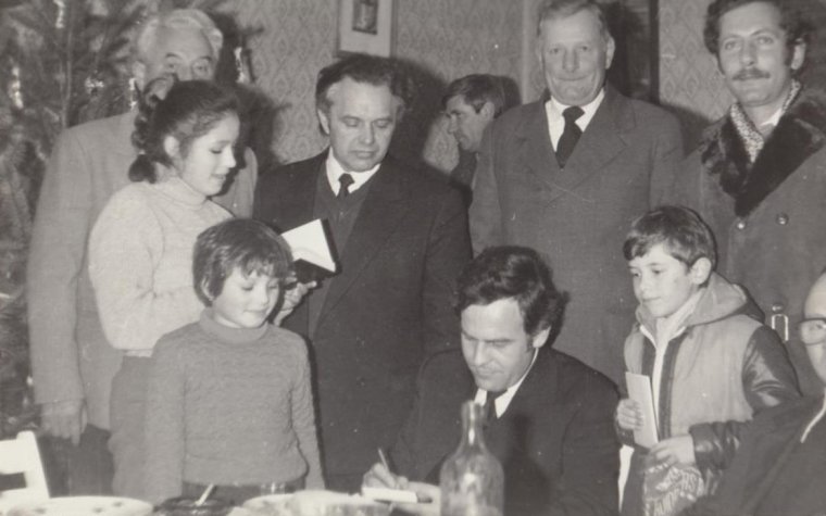 Temetésen érte a jó hír 34 évvel ezelőtt, hogy megbukott Ceaușescu rendszere