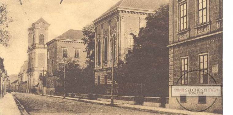 Változó korszakok, változatlan játszmák