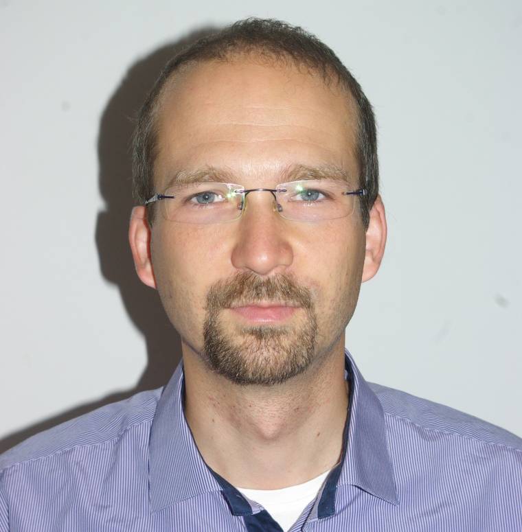 Az ige továbbadása az elsődleges