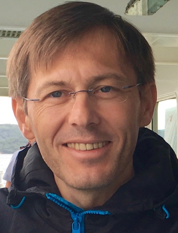 Ha nem szorít a vallásosság cipője