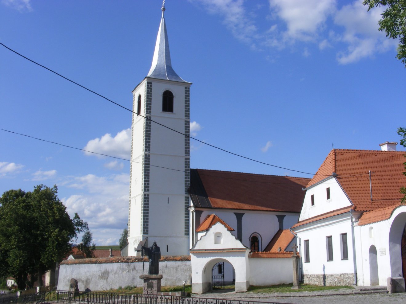 A Szent István templom Csíkszentkirályon, amelyben Vitos Mózes is sokszor megfordult • Fotó: Wikipédia