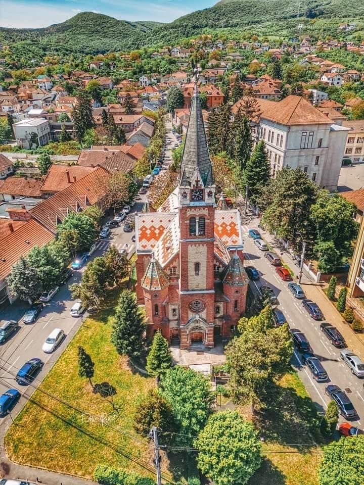 A dévai református templom a város minden részéből a gyülekezet mintegy 700 hívét várja •  Fotó: Facebook/Dévai Református Eygházközség