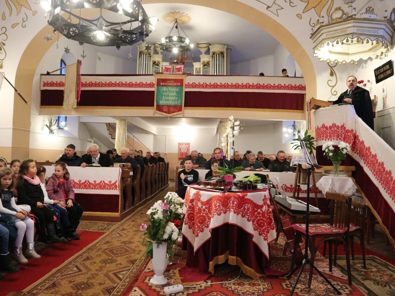 Huszonöt év alatt több gyülekezetben is szolgált •  Fotó: Facebook/Kun Attila Árpád
