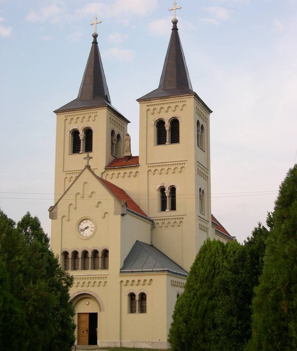 A premontrei ikermás a Felvidékről, Bény temploma: Fejes Rudolf Anzelm főapát szerint ilyennek épült az érábrányi is 