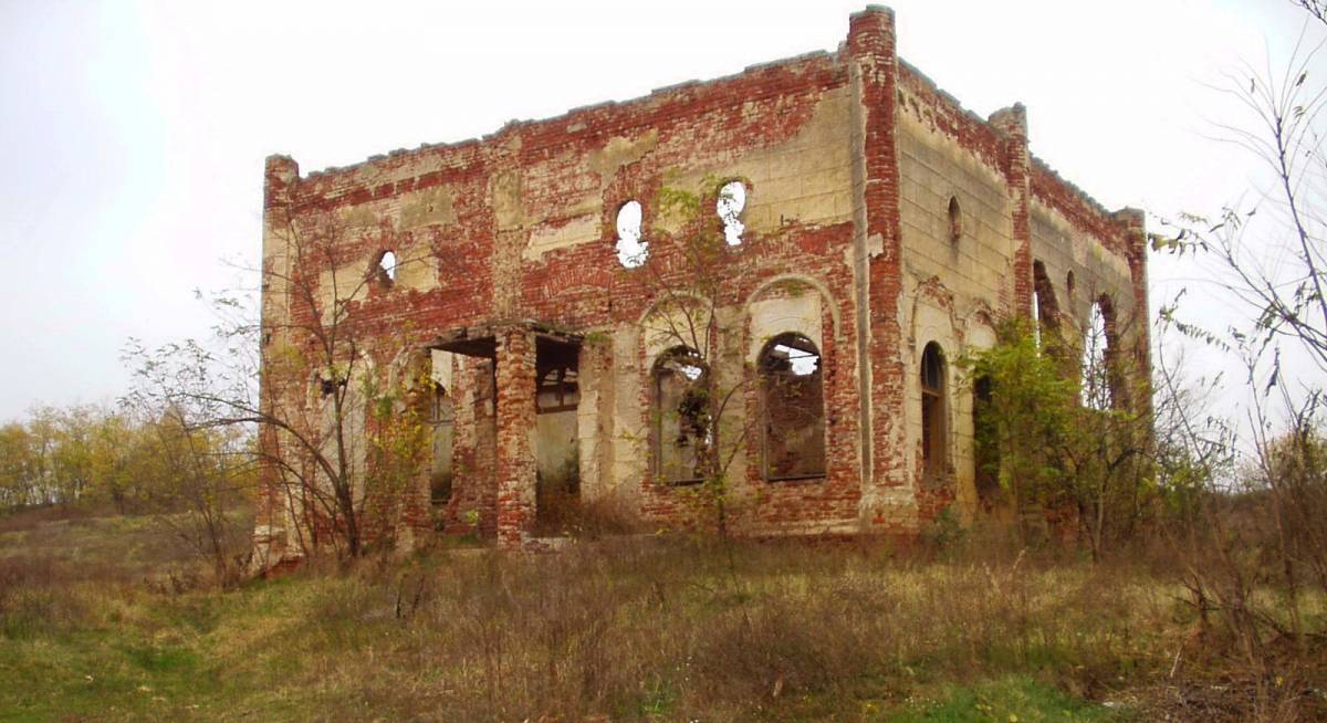 A Szlávy-romok: egykori lakói a Mócvidékről telepítettek be olcsó munkaerőt &bullet;  Fotó: Sütő Éva