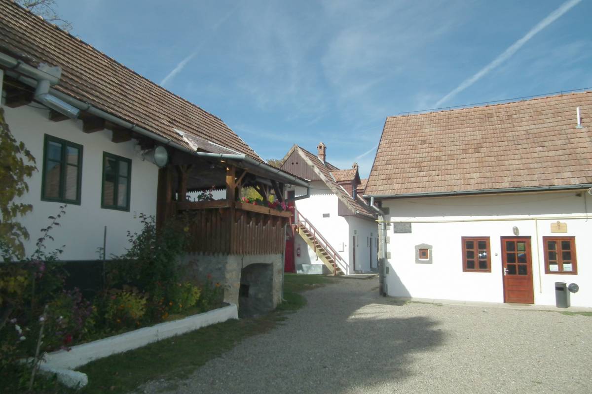 A Tóbiás Ház májustól októberig lelkes táborozók ricsajától hangos &bullet;  Fotó: Kádár Hanga