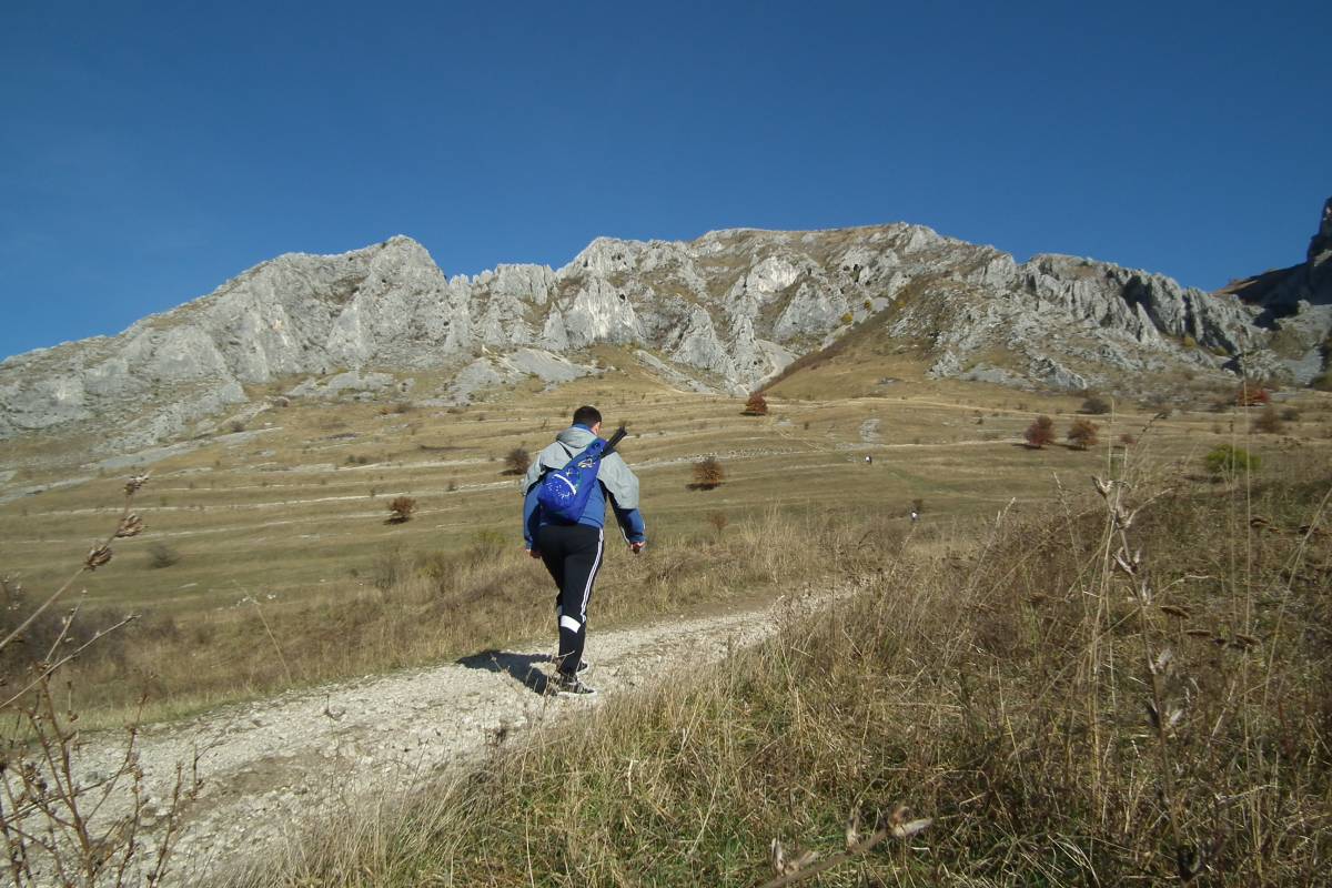 A Székelykő felé. Hamar kiértek a hegyimentők, de hosszas volt a mentés. Archív &bullet;  Fotó: Kádár Hanga