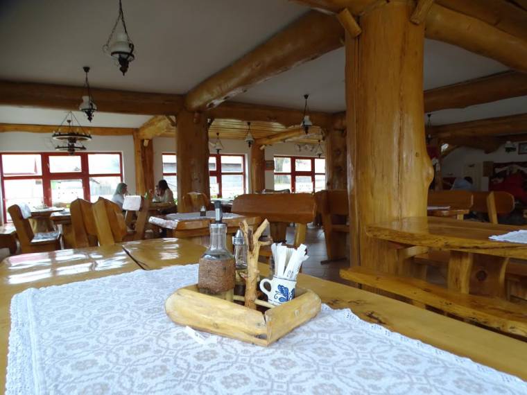 Fatányéros vendéglő Gyimesközéplokon