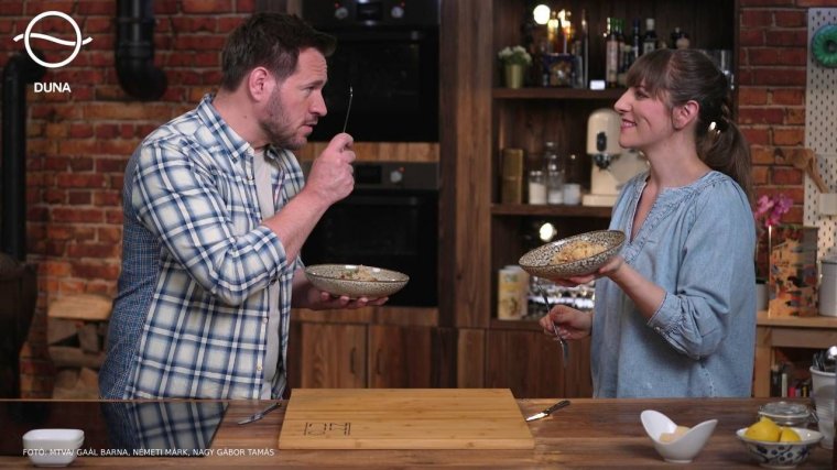 Ételmentő receptek a Főmenü séfjétől: maradék sonkából pásztorpite és tojásfehérjéből habos sütemény  